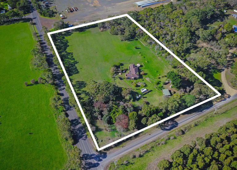 7 Lightbodys Road, Portland