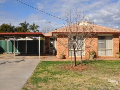 105 Myall Street, Dubbo