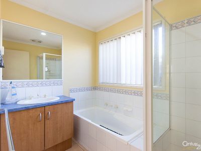 21 The Glade, Hampton Park