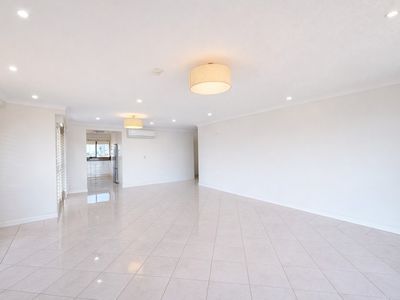 36 / 20 Commodore Drive, Paradise Waters