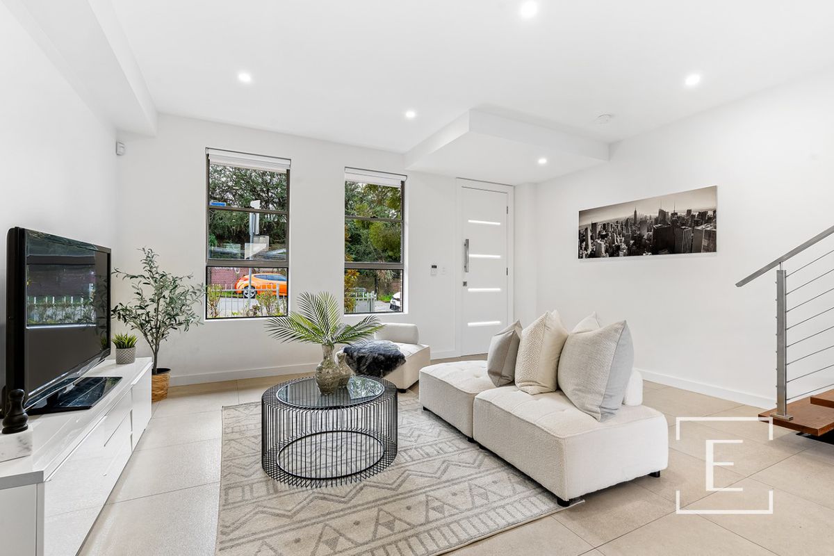 12A Carlton Crescent, Summer Hill