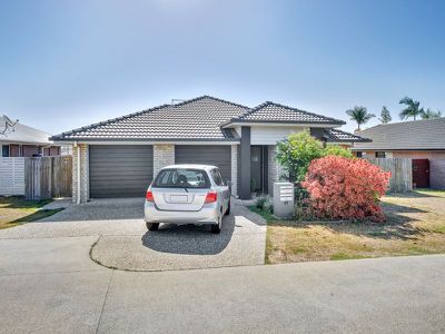 45 Stringybark Street, Regents Park