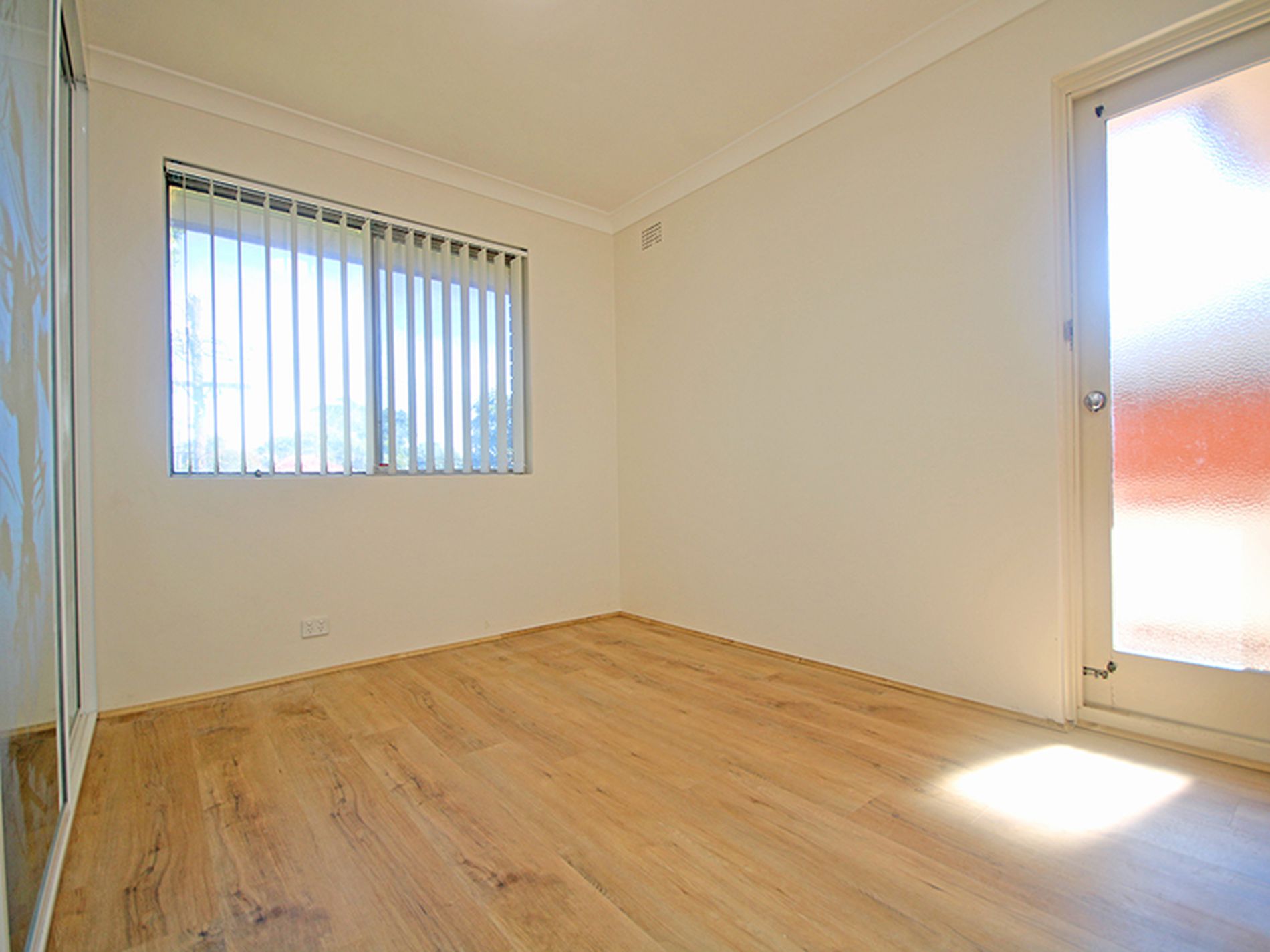 6 / 96 Sproule Street, Lakemba