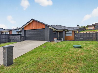 4 Porokaiwhiri Avenue, Helensville