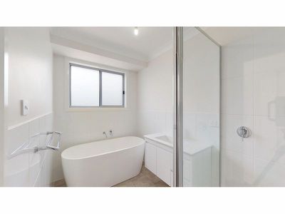 7 Pelagic Court, Dubbo