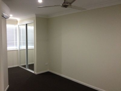 2 / 10 Menzies Court, Moranbah