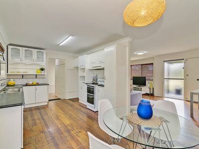 15 Kaniva Street, Rochedale South