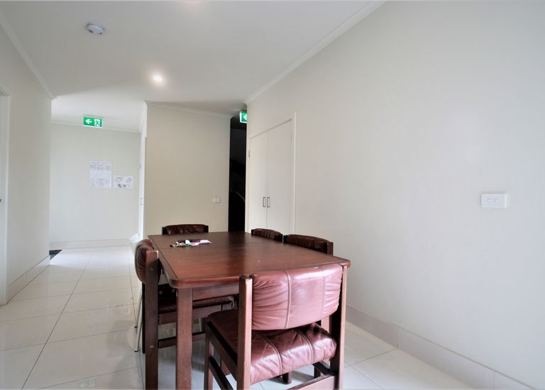 2 / 108 (Room 1) Wellington Road, Clayton