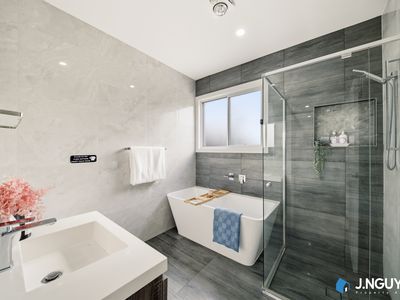 15a Thomas Avenue, Lurnea