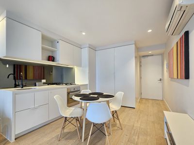 4904 / 442 Elizabeth Street, Melbourne