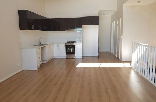 6 / 3-5 Crockett Avenue, Craigieburn