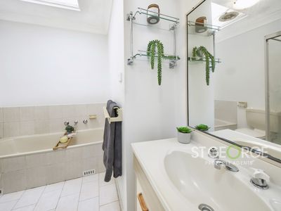 6 / 1 Ramu Close, Sylvania Waters