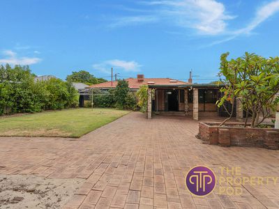 50 Howes Crescent, Dianella