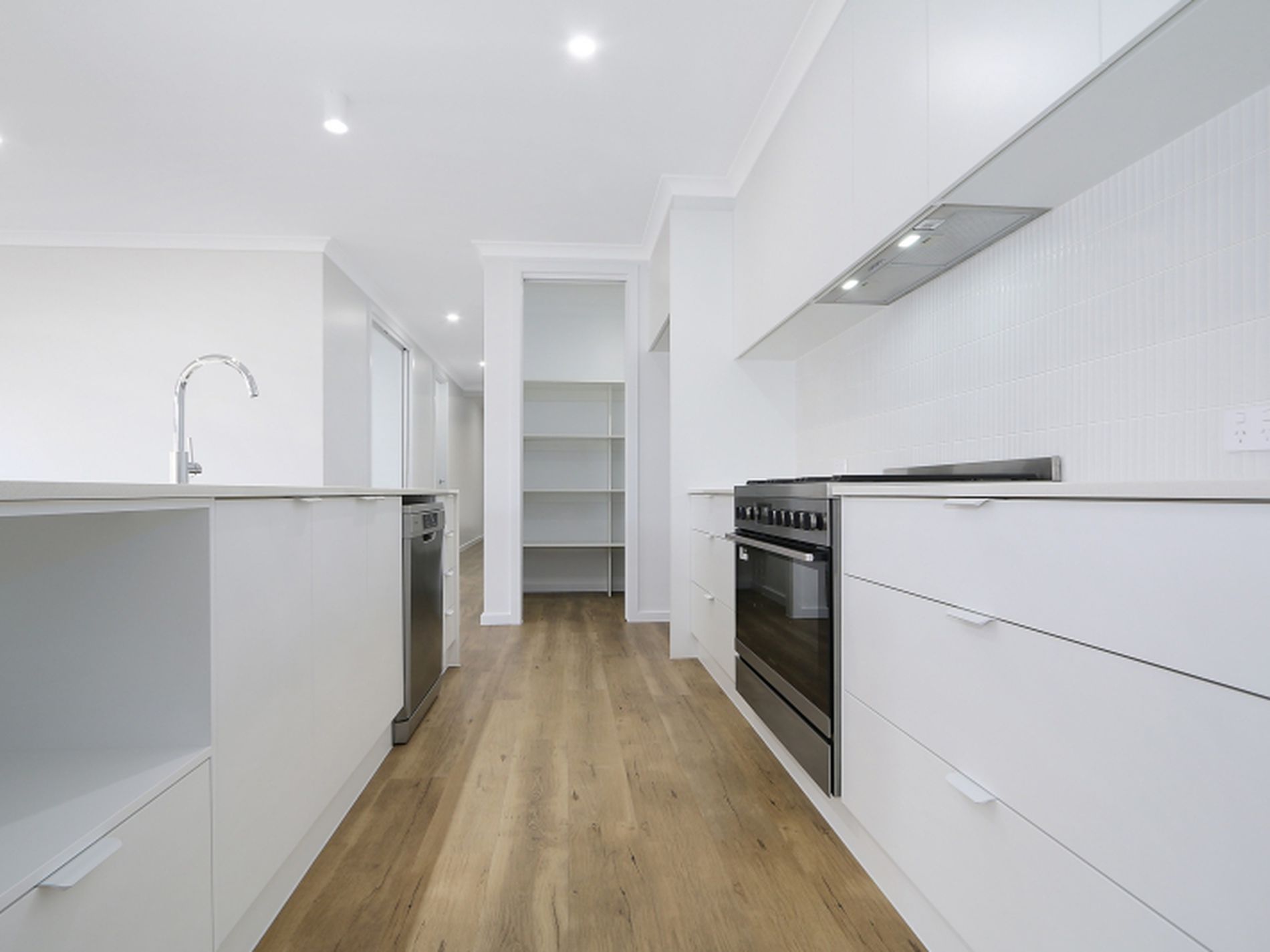 13 AXFORD BOULEVARD, Wodonga