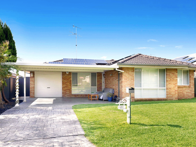 22 Dillwynia Drive, Glenmore Park