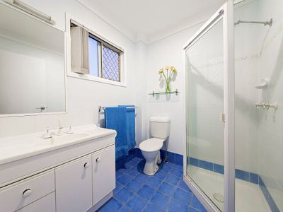 1/11 Trevally Crescent, Manly West