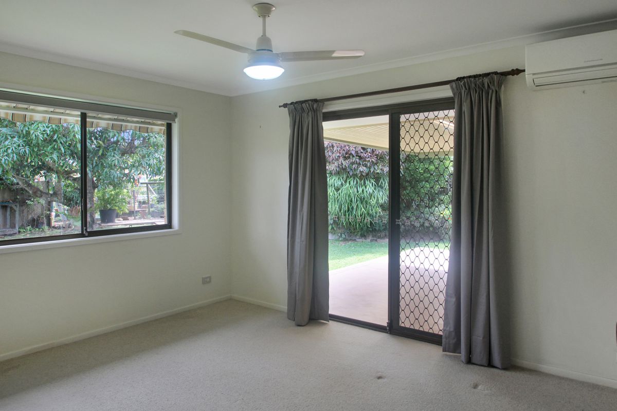 8 Thompson Crescent, Tewantin
