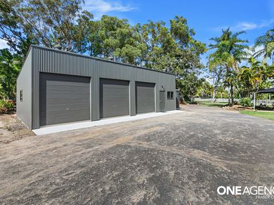 63 Dundowran Road, Walligan