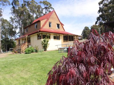 711 Leslie Road, Leslie Vale