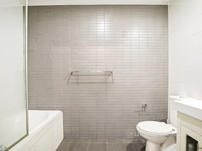 37 / 37-43 Eastbourne Road, Homebush West