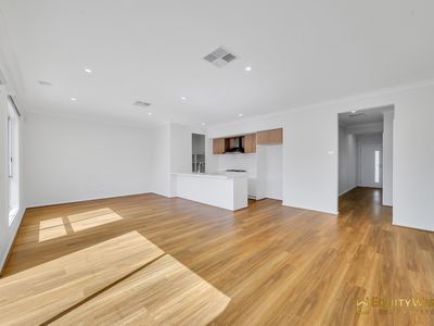 19 Infuse Road, Wyndham Vale