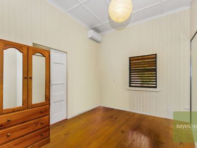 8 Railway Avenue, Railway Estate