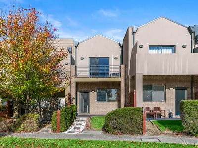 34 Demmie Mews , Lyndhurst
