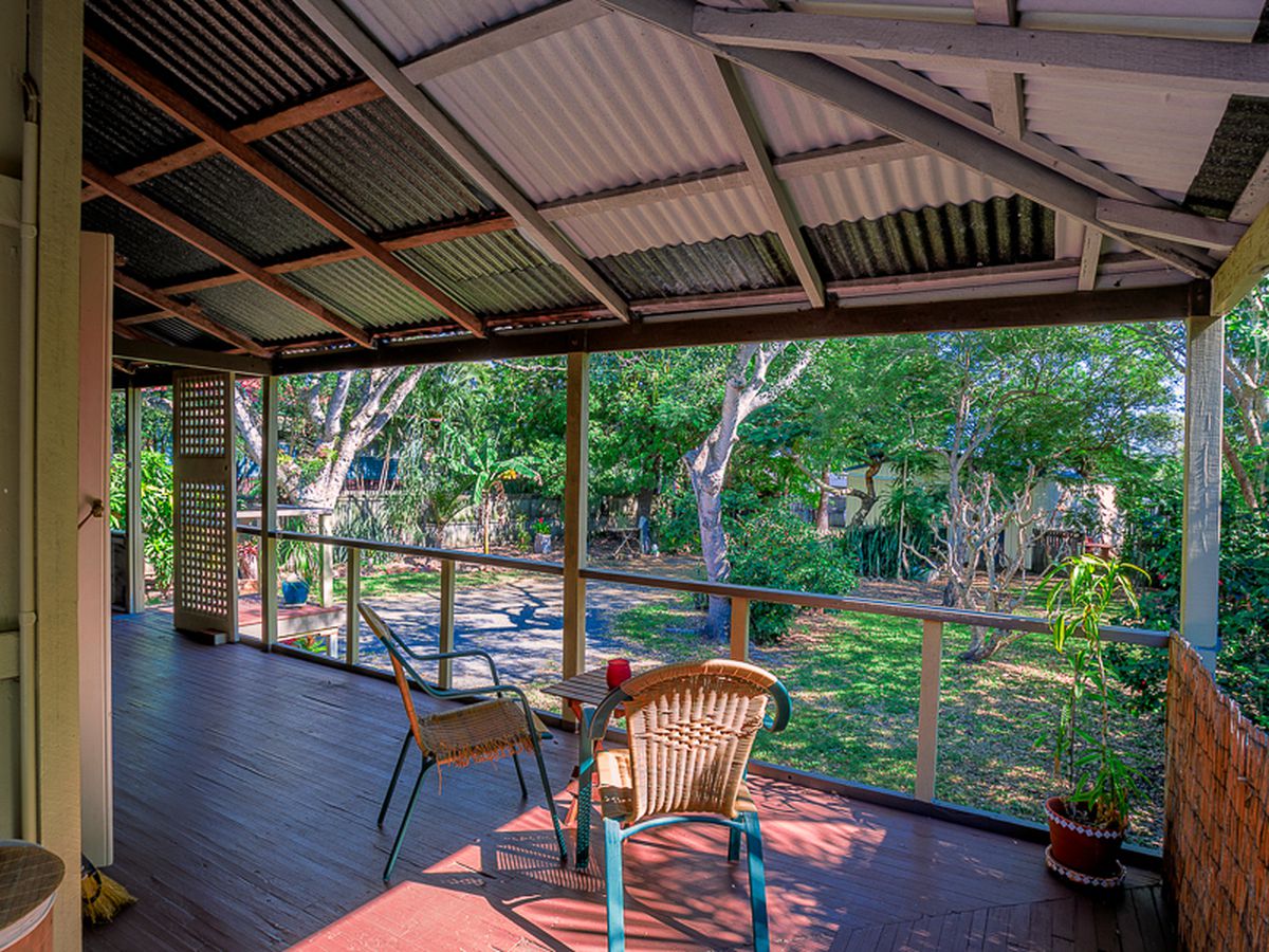 46 PULGUL STREET, Urangan