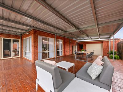 30 Whiteley Parade, Taylors Lakes
