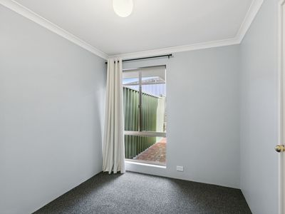 4 / 7 Catrine Court, Kingsley