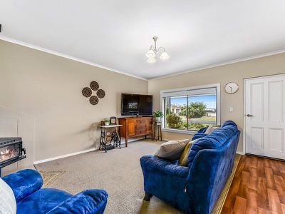 21 Bowering street, Millicent