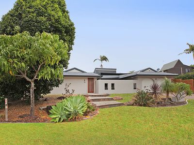 72 Brentwood Avenue, Mooloolaba