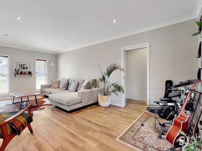 31 Brigalow Avenue, Dubbo