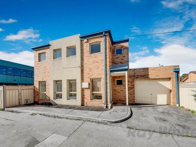 3 / 70 Pickett Street, Footscray