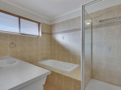 20 Lentara Crescent, Mooloolaba