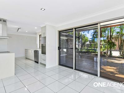 9 Karina Court, Urangan