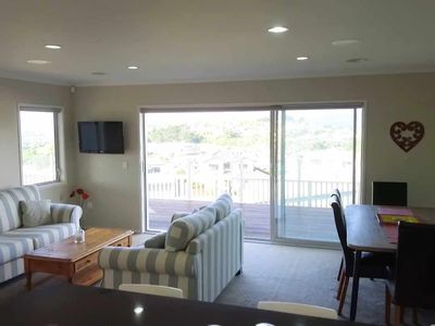 12 Kahurangi Heights, Aotea