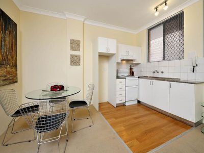 12 / 134 Redfern St, Redfern