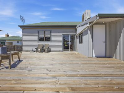 379 Evandale Road, Western Junction