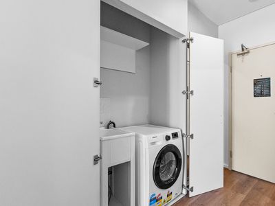 302 / 12 Victoria Avenue, Perth