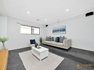 30 Praline Street, Manor Lakes