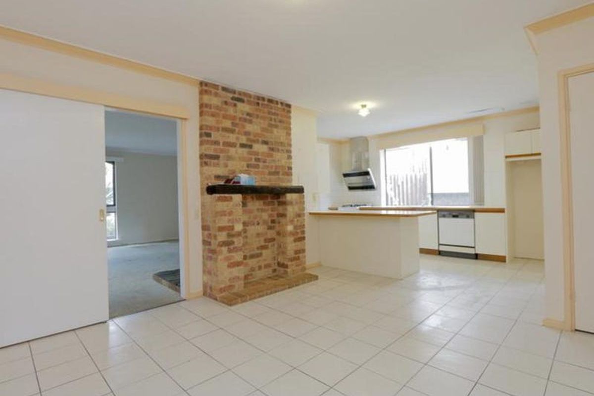 7 Hughenden Drive, Thornlie