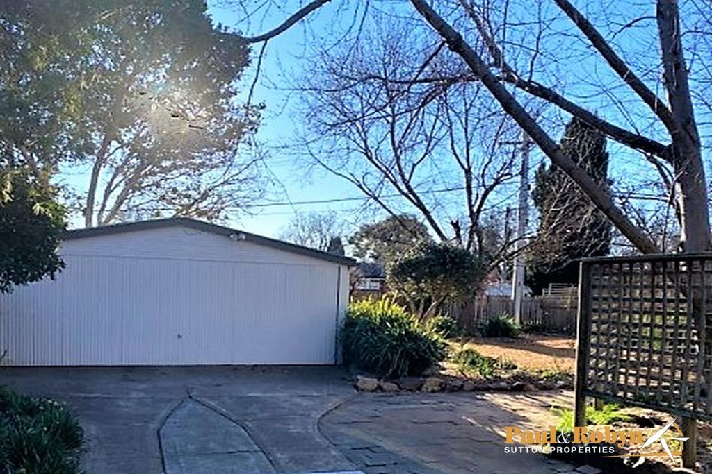 27 Tardent Street, Downer