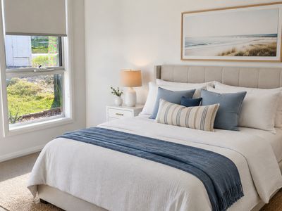 33a & 33b Lancing Avenue, Sussex Inlet