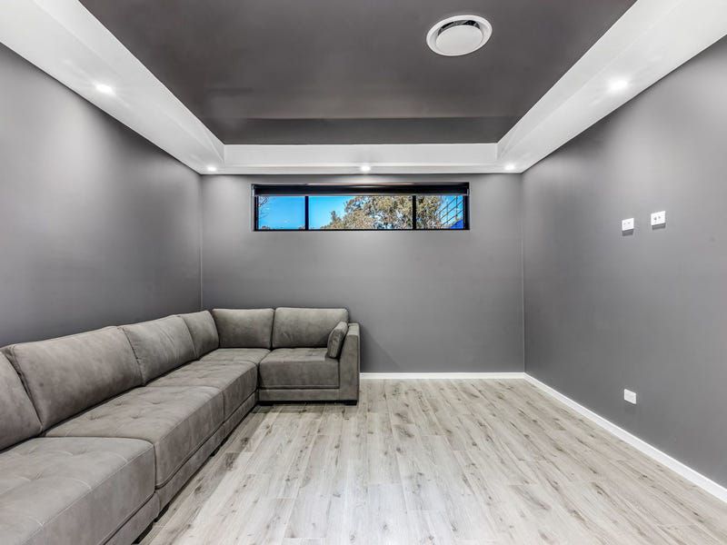 31 Seville Circuit, Gledswood Hills