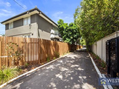 12 / 23 Hallam Street, Quarry Hill