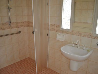 6 Tenth st, Millicent