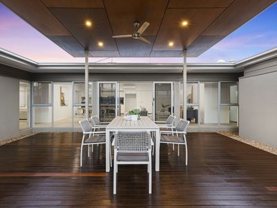 32 Macquarie Street, Wakerley