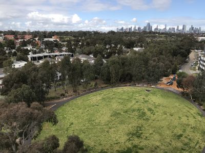 815 / 91 Galada Avenue, Parkville