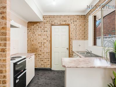 2 / 166 Broadmeadow Road, Broadmeadow